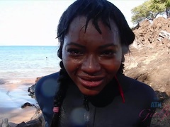 素人, 浴室, 黒人, 彼女, 手コキする, オーガズム, ハメ撮り, おもらし