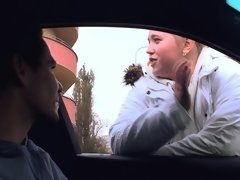 Fat ass chubby girl picks up him with ease