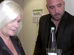 Gros cul, Blonde, Sucer une bite, Naturelle, Seins naturels, Nylon, Chatte, Jarretelles