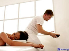 茶髪の, イく瞬間, マッサージ, オイル, オマンコ, タトゥー, オッパイの, 濡れ