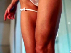 Amateur, Brunette brune, Fait maison, Lingerie, Masturbation, Petite femme, Maigrichonne, Solo