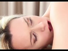 Arsch, Schönheit, Blondine, Schwanz, Hundestellung, Handjob, Hd, Ablutschen