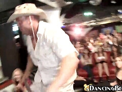 Mamada, Morena, Cfnm, Madres para coger, Pezones, Orgasmo, Coño, Tetas