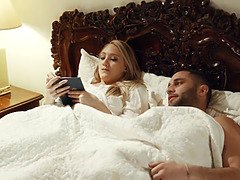 Grosse titten, Braunhaarige, Schwanz, Hd, Lecken, Milf, Zierlich, Titten