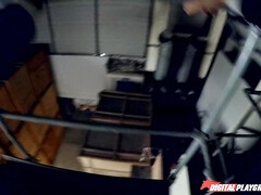 Из жопы в рот, Большая жопа, Большие сиськи, Член, Европейки, Милф, На природе, Короткая стрижка