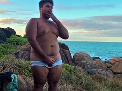 Gay Amateur Chubby gay goes to the beach to jerk off and show off his ass