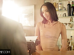 Schwarz, Braunhaarige, Fingern, Behaart, Küssen, Lecken, Muschi, Tätowierung