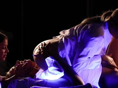 デカパイ, フェラチオ, 指いじり, Hd, レズビアン, なめる, オマンコ, 三人