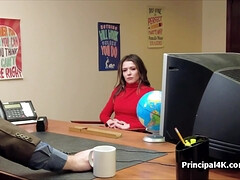 Morena, Sexo duro, Lencería, Madres para coger, Fumando, Espía, Maestra, Adolescente