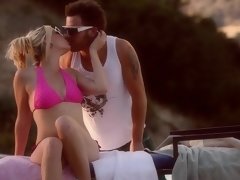 Spectacular love-making scene in HD by young lovers