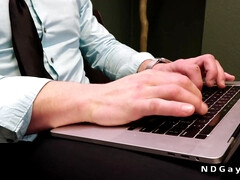 In den arsch, Blasen, Schwul, Handjob, Wichsen, Muskel, Büro, Ablutschen