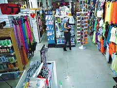 Police, Plan cul à trois