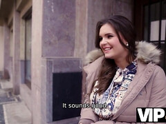 Anaal, Grote mammen, Bedriegen, Man die toekijkt, Hondjeshouding, Kousen, Tietenklus, Tieten likken