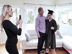 Kont, Mooi, Blond, Oudere vrouw, Hardcore, Moeder, Kut duiken, Stiefmoeder