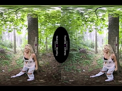 MatureReality - Amateur Hiker Mom got Lost VR POV