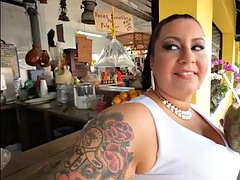 Belle grosse femme bgf, Grosse bite, Gros seins, Sucer une bite, Hard, Suçant, Tatouage, Nénés